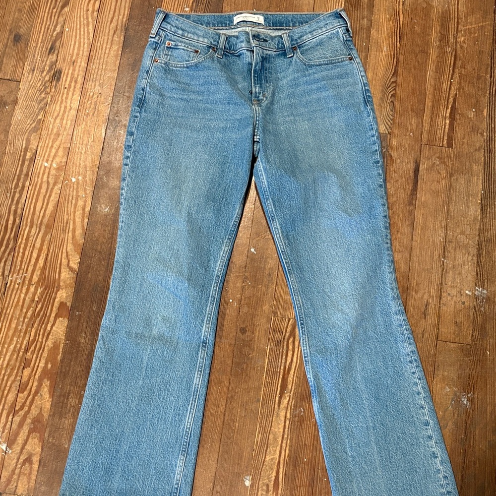 Abercrombie & Fitch The Boot Jeans
